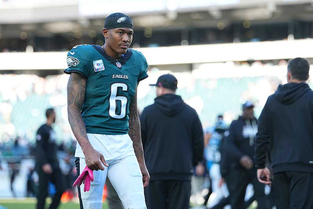 Eagles short-handed vs Dallas as DeVonta Smith sits again with a hamstring injury — WGAL 8 (Lancaster/Harrisburg/York)