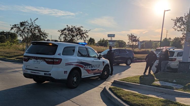 15-year-old riding electric scooter involved in crash near FM 1960, deputies say — KHOU 11 (Houston), Dallas Community news