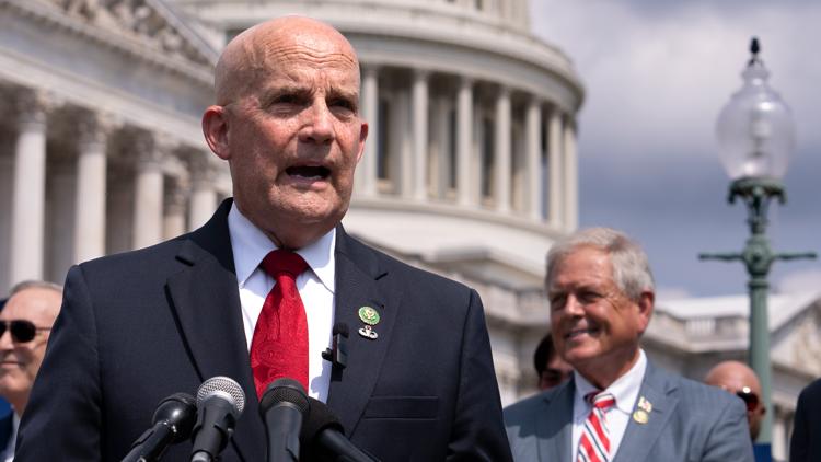 FBI arrests 17-year-old accused of plotting to assassinate a North Texas congressman — WFAA (Dallas-Fort Worth), Dallas Community news